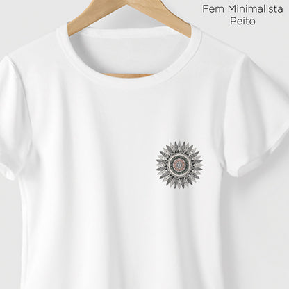 Camiseta Amazônia MANDALA PENAS - BRANCO - cód 1061